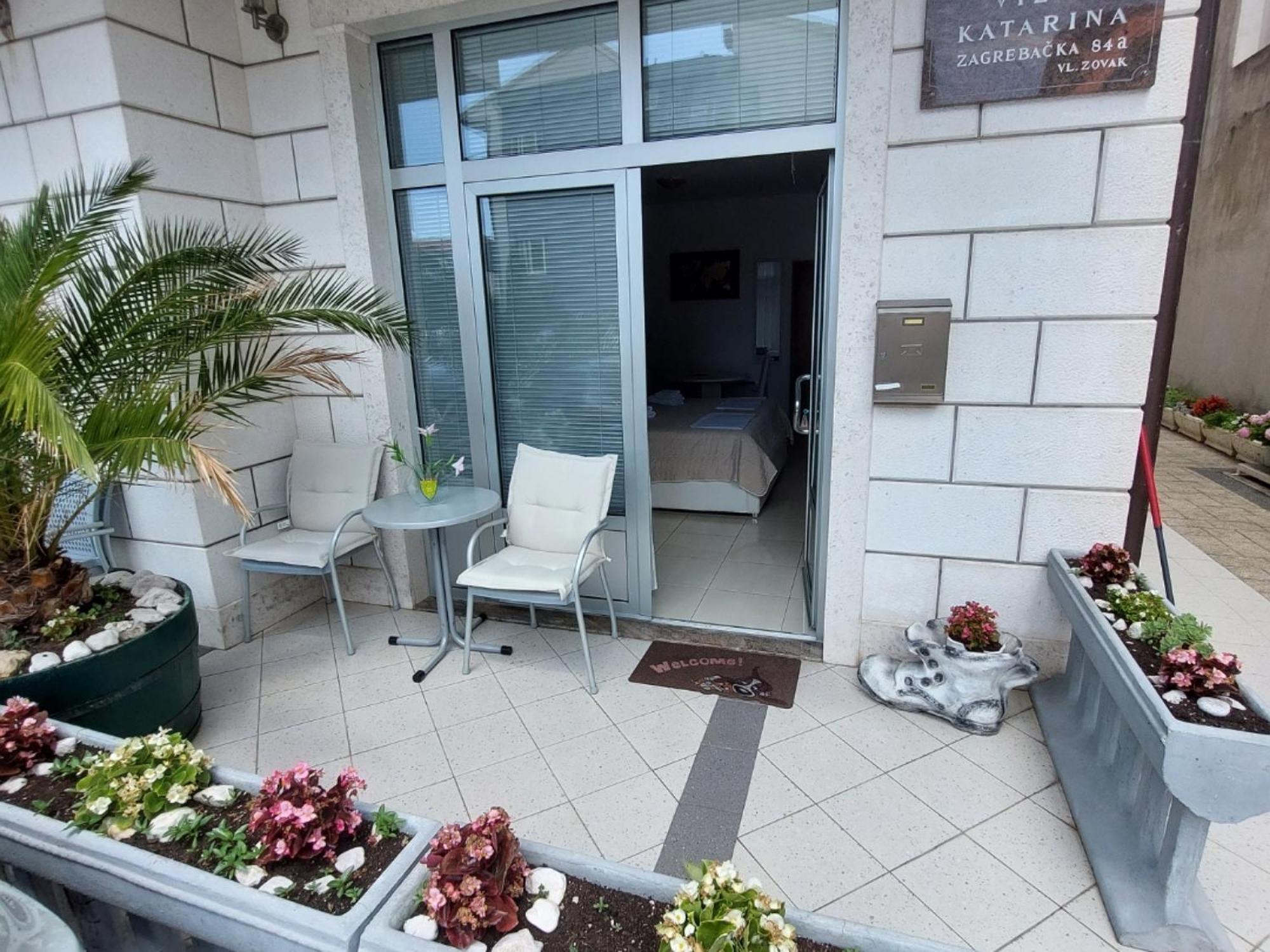 Apartmani Katarina Makarska Exterior foto